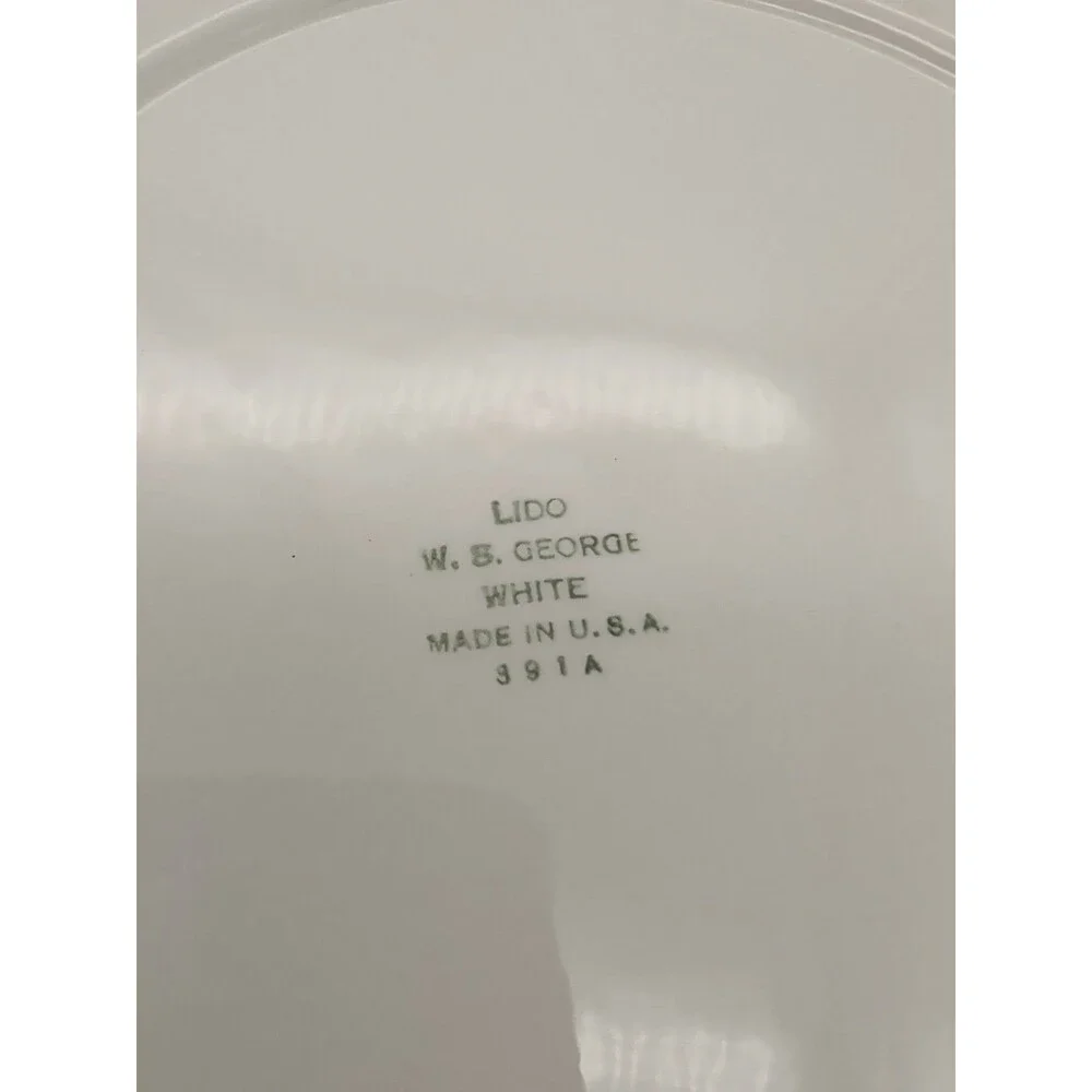 Beautiful W S George Lido Dinner Plate White Scalloped With Silver Rim 1940’s